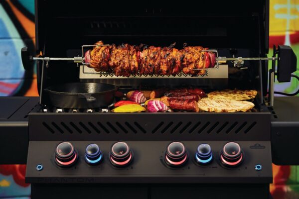 Газовый гриль Napoleon Gas Barbecue Prestige 500 – Phantom