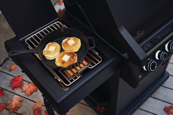 Газовый гриль Napoleon Gas Barbecue PHANTOM Rouge SE 425 (Matt Black)