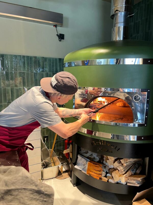 Дровяная пицца печь Grillvett IL Forno 1400 (подставка отдельно)