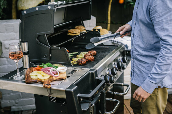 Broil King® Regal™ 490 Газовый гриль